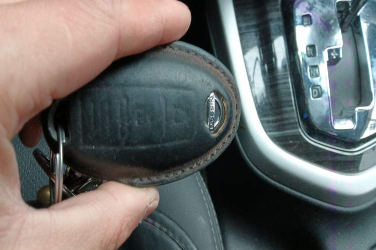 Used Nissan Terra 2020 2.5L XV 4WD Automatic Four-Wheel Drive Flagship Edition Vehicle Key