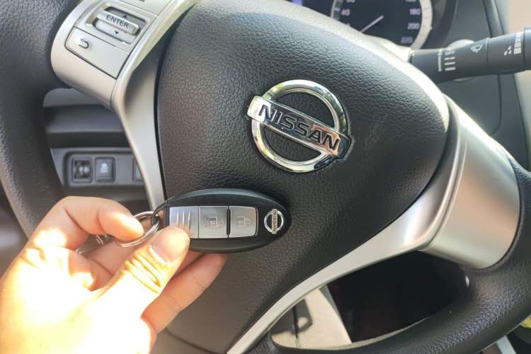 Used Nissan Terra 2020 2.5L XL Upper 4WD Automatic Four-Wheel Drive Luxury Edition Vehicle Key