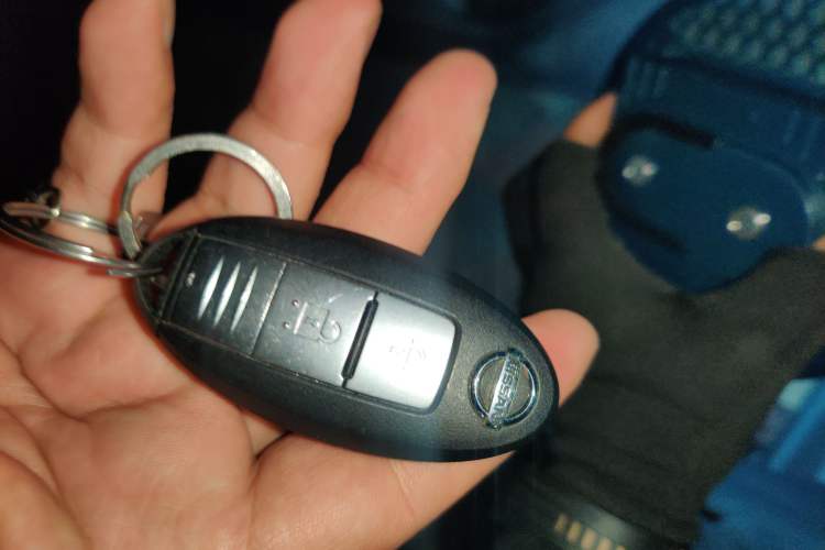 Used Nissan Terra 2020 2.5L XE Manual Two-Wheel-Drive Elite Edition Vehicle Key