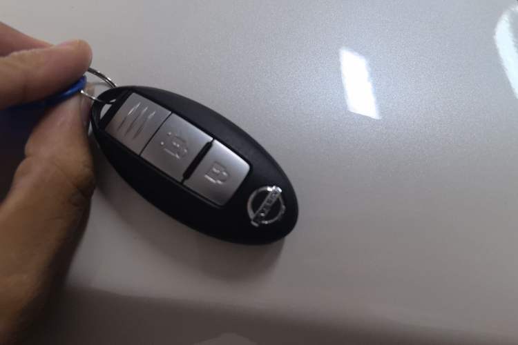 Used Nissan Terra 2020 2.5L XL Upper Automatic Two-Wheel Drive Luxury Edition Vehicle Key