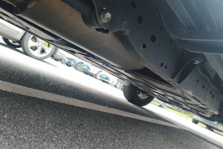 Used Nissan Terra 2020 2.5L XV 4WD Automatic Four-Wheel Drive Flagship Edition Chassis Rear Right