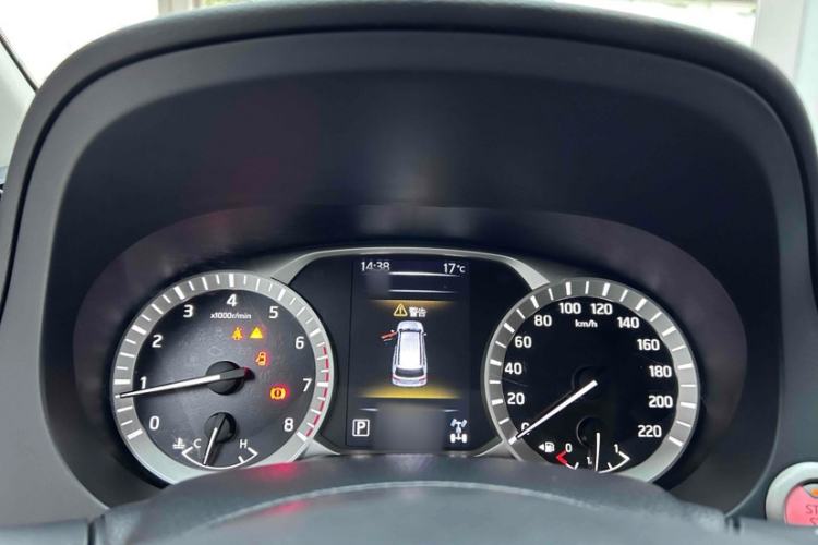 Used Nissan Terra 2020 2.5L XV 4WD Automatic Four-Wheel Drive Flagship Edition Interior 1