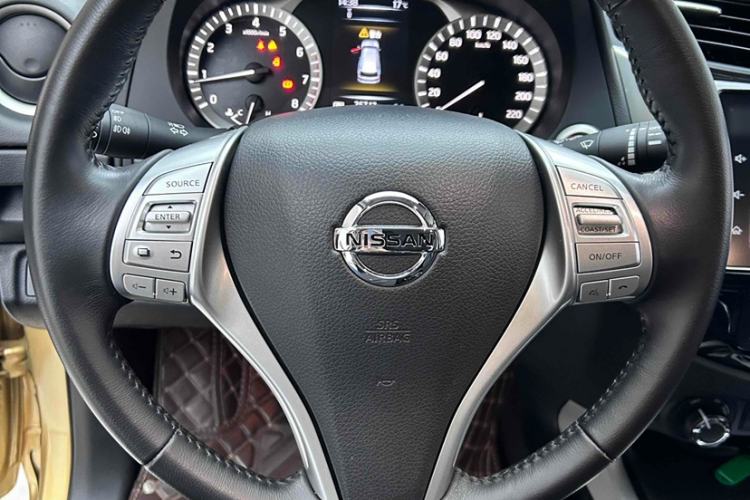 Used Nissan Terra 2020 2.5L XV 4WD Automatic Four-Wheel Drive Flagship Edition Interior 4