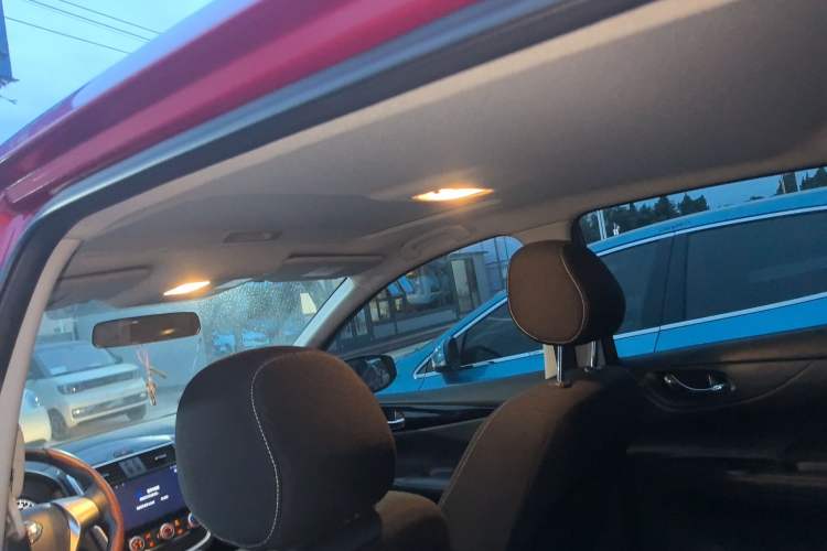 Used Nissan Tiida 2021 1.6L CVT Smart Drive Edition Headliner