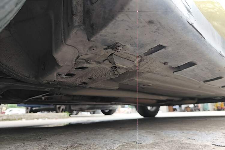 Used Nissan Tiida 2005 1.6GE AT Chassis Front Left