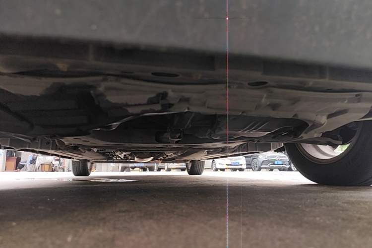 Used Nissan Tiida 2005 1.6GE AT Chassis Front