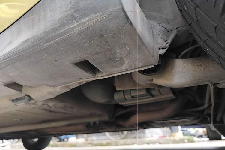 Used Nissan Tiida 2005 1.6GE AT Chassis Rear Left