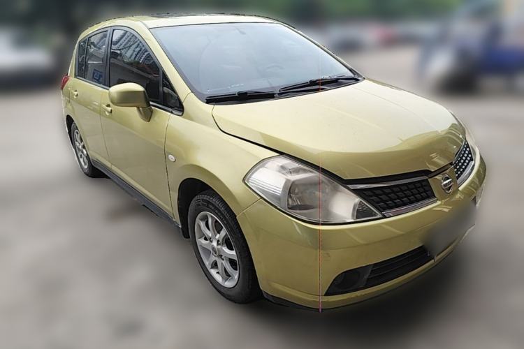 Used Nissan Tiida 2005 1.6GE AT Front Right 45 Deg