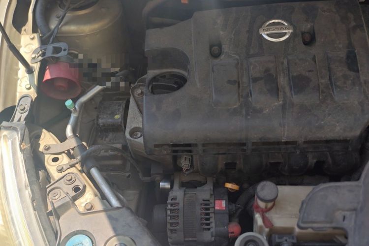 Used Nissan Tiida 2006 1.6 GE AT Engine Bay Right