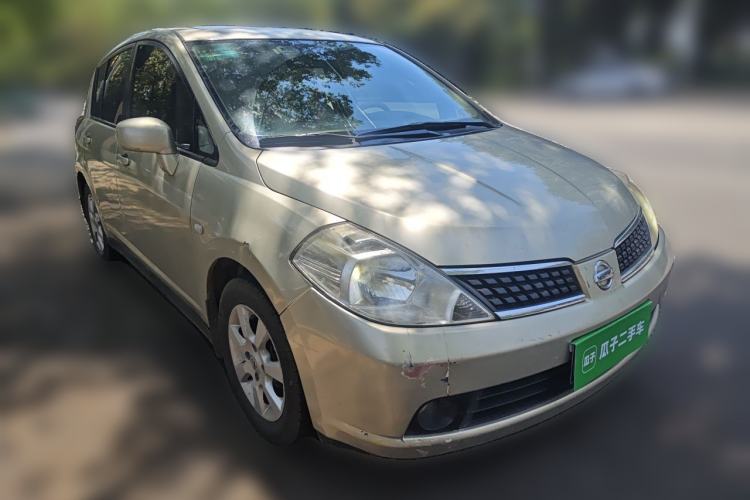 Used Nissan Tiida 2006 1.6 GE AT Front Right 45 Deg