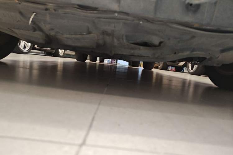 Used Nissan Tiida 2006 1.6 GE AT Chassis Front