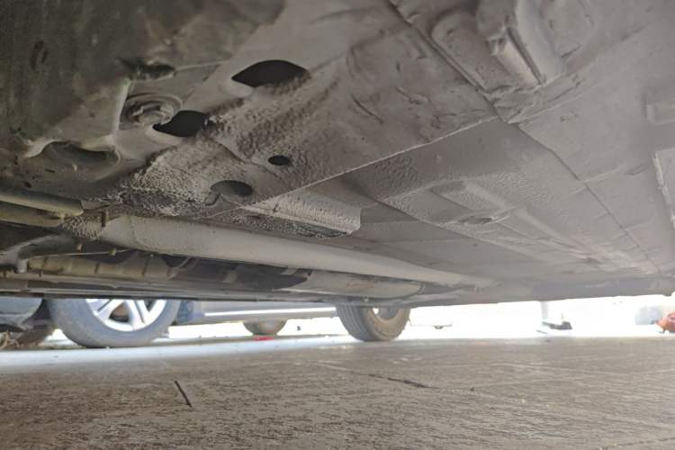 Used Nissan Tiida 2006 1.6GE MT Chassis Front Left