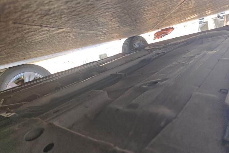 Used Nissan Tiida 2006 1.6GE MT Chassis Front Right