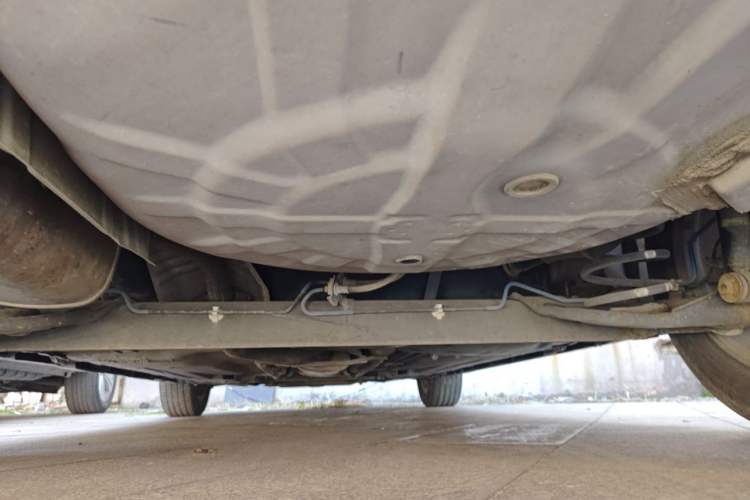 Used Nissan Tiida 2006 1.6GE MT Chassis Rear