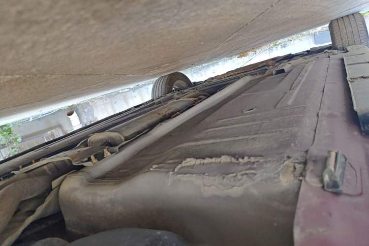Used Nissan Tiida 2006 1.6GE MT Chassis Rear Left