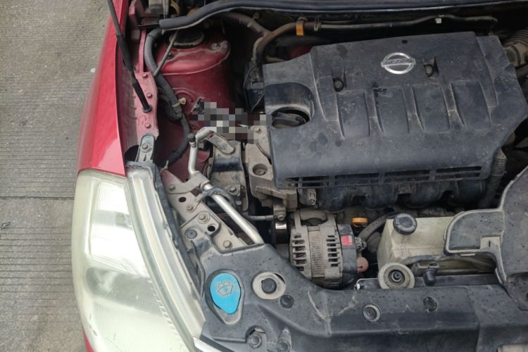 Used Nissan Tiida 2006 1.6G AT Engine Bay Right