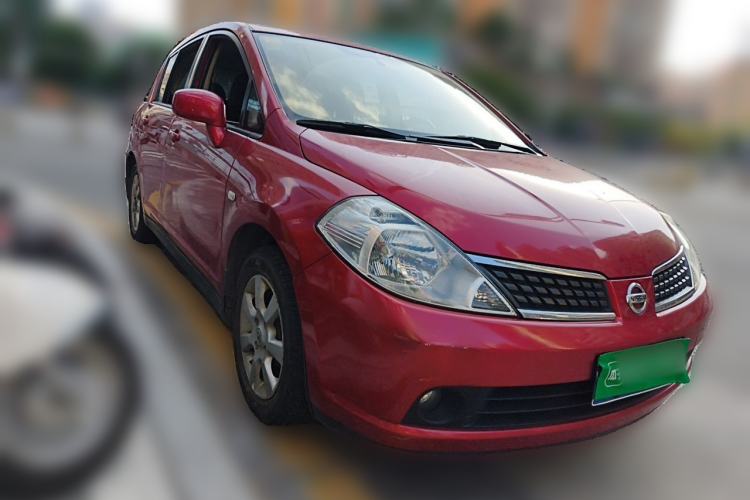 Used Nissan Tiida 2006 1.6 GE AT Front Right 45 Deg