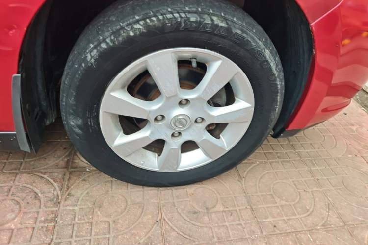 Used Nissan Tiida 2006 1.6G MT Right Front Wheel Hub