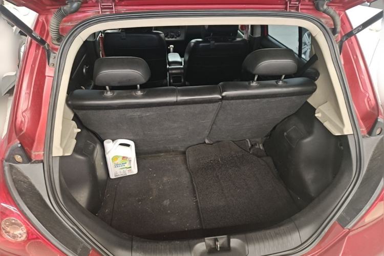 Used Nissan Tiida 2006 1.6 GE AT Trunk