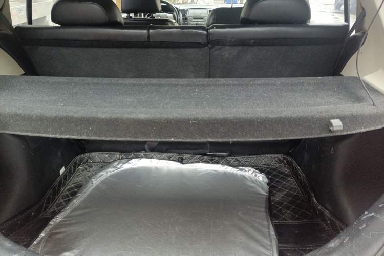 Used Nissan Tiida 2006 1.6G AT Trunk
