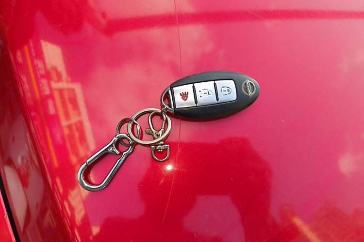 Used Nissan Tiida 2006 1.6 GE AT Vehicle Key