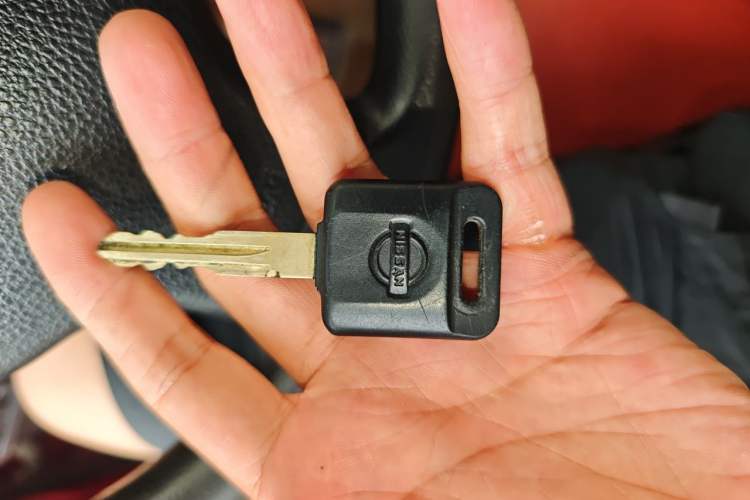 Used Nissan Tiida 2006 1.6G MT Vehicle Key