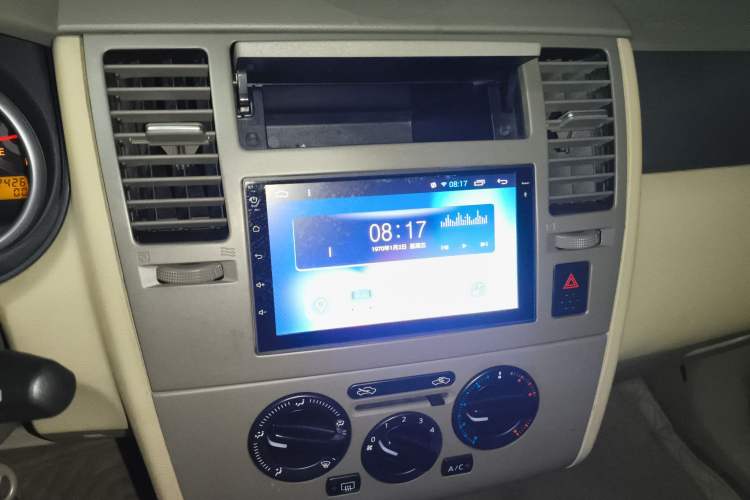 Used Nissan Tiida 2006 1.6 GE AT Audio And AC Panel