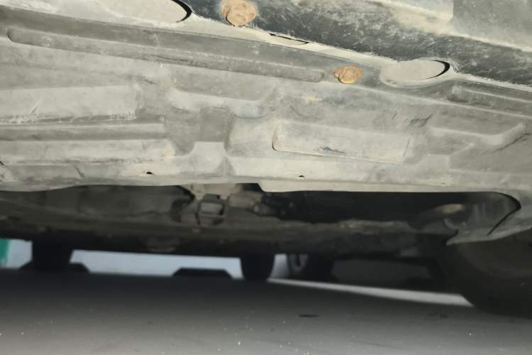 Used Nissan Tiida 2006 1.6 GE AT Chassis Front
