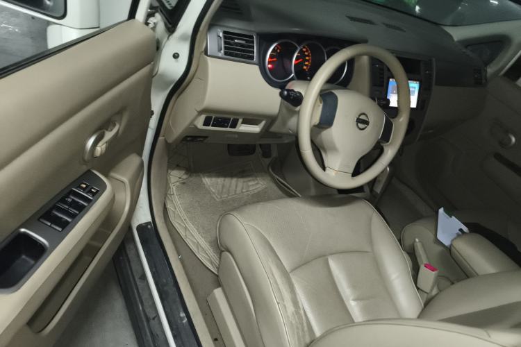 Used Nissan Tiida 2006 1.6 GE AT Driver Seat