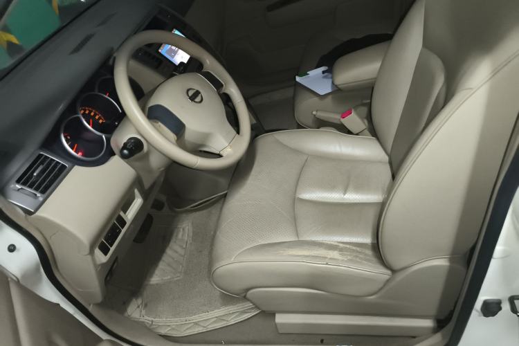 Used Nissan Tiida 2006 1.6 GE AT Left Front Seat