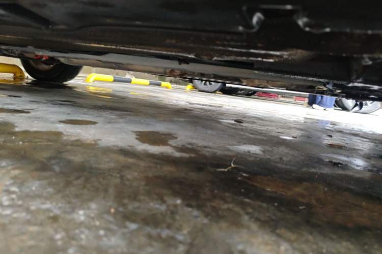 Used Nissan Tiida 2006 1.6 GE AT Chassis Front Right