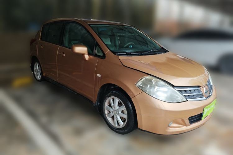 Used Nissan Tiida 2006 1.6 GE AT Front Right 45 Deg