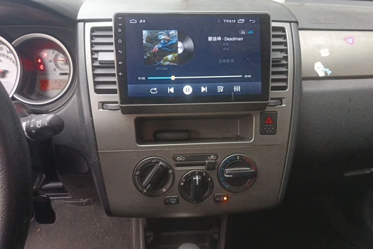 Used Nissan Tiida 2008 1.6L Automatic Fashion Edition Audio And AC Panel