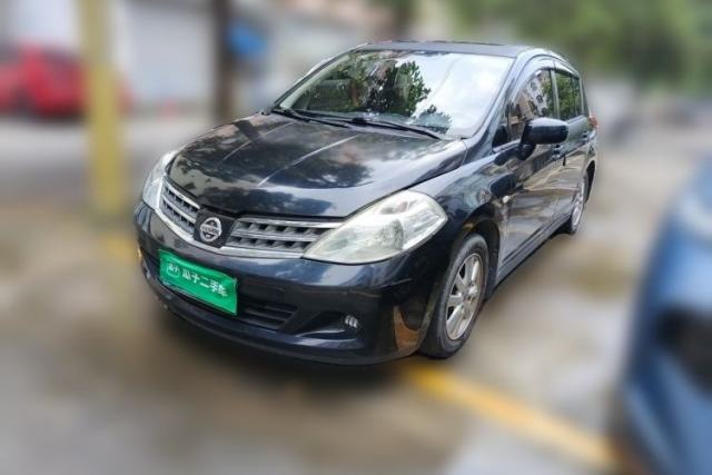 Ojetý Nissan Tiida 2008 1.6L Automatic Fashion Edition