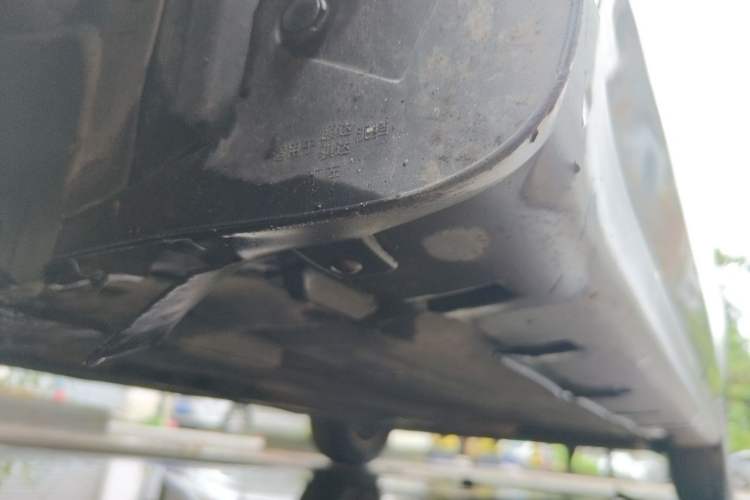 Used Nissan Tiida 2008 1.6L Automatic Fashion Edition Chassis Front Left