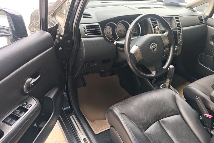 Used Nissan Tiida 2008 1.6L Automatic Smart Version Driver Seat