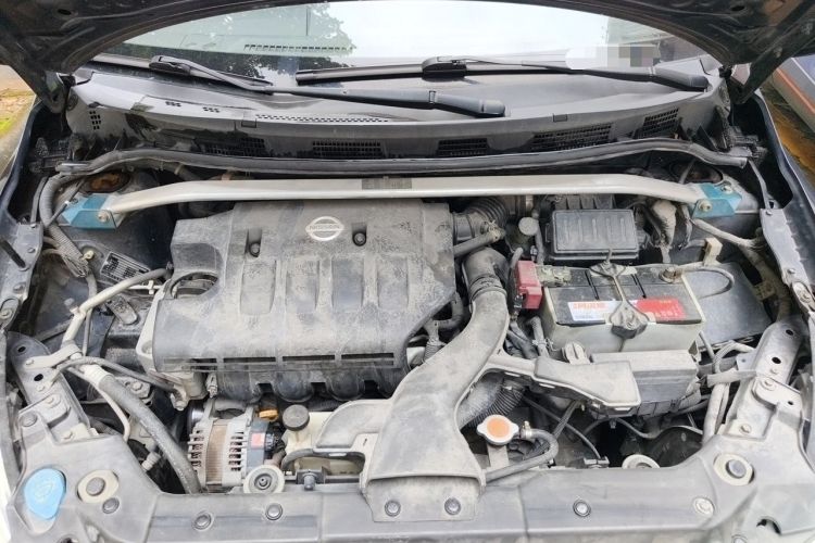 Used Nissan Tiida 2008 1.6L Automatic Fashion Edition Engine Bay