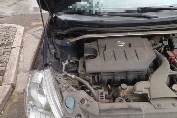 Used Nissan Tiida 2008 1.6L Automatic Fashion Edition Engine Bay Right