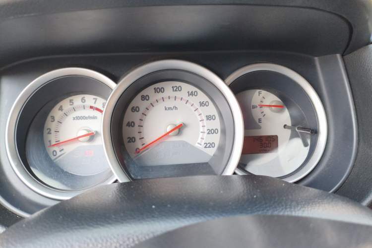 Used Nissan Tiida 2008 1.6L Manual Smart Version Instrument Cluster