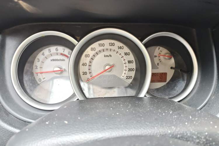 Used Nissan Tiida 2008 1.6L Manual Fashion Model Instrument Cluster
