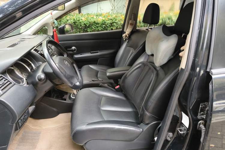 Used Nissan Tiida 2008 1.6L Automatic Smart Version Left Front Seat