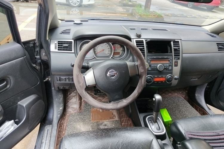 Used Nissan Tiida 2008 1.6L Automatic Fashion Edition Steering Wheel