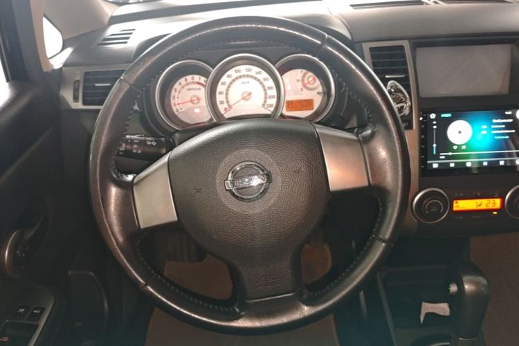 Used Nissan Tiida 2008 1.6L Automatic Smart Version Steering Wheel