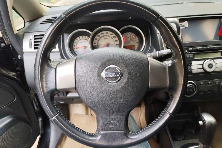Used Nissan Tiida 2008 1.6L Automatic Smart Version Steering Wheel