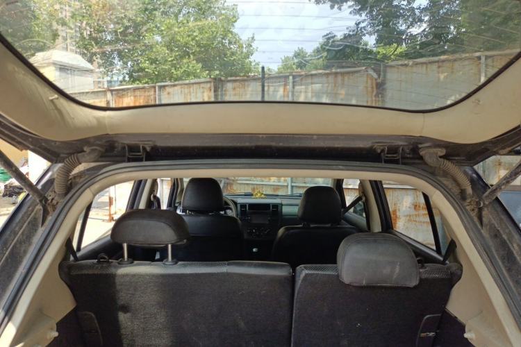 Used Nissan Tiida 2008 1.6L Manual Fashion Model Trunk