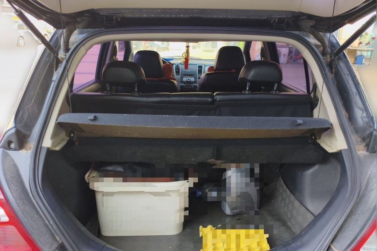 Used Nissan Tiida 2008 1.6L Manual Smart Version Trunk