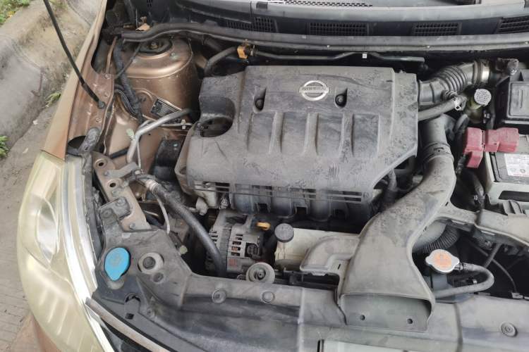 Used Nissan Tiida 2008 1.6L Automatic Smart Version Engine Bay Right