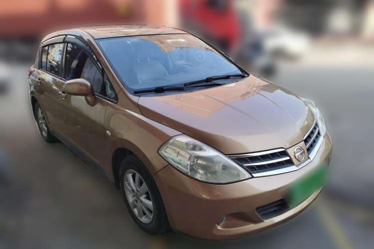 Used Nissan Tiida 2008 1.6L Automatic Smart Version Front Right 45 Deg