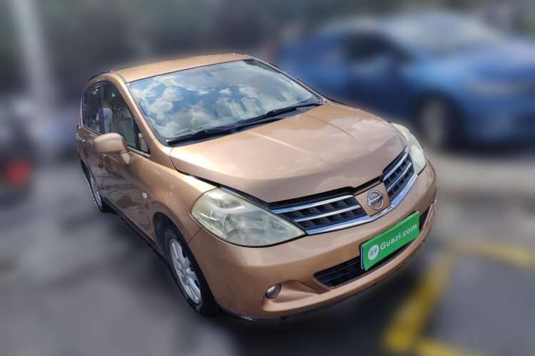 Used Nissan Tiida 2008 1.6L Manual Fashion Model Front Right 45 Deg
