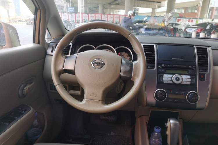 Used Nissan Tiida 2008 1.6L Automatic Smart Version Steering Wheel